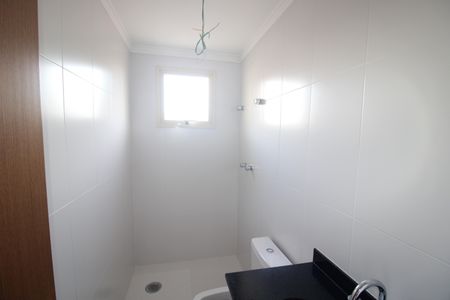 Apartamento à venda com 75m², 2 quartos e 1 vagaBanheiro da Suíte