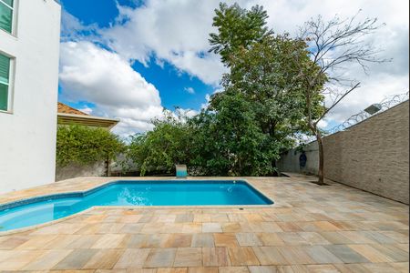 Casa à venda com 404m², 3 quartos e 5 vagasPiscina