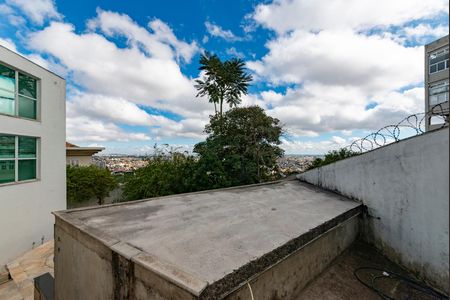 Casa à venda com 404m², 3 quartos e 5 vagasSuíte