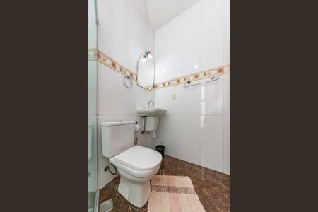 Casa à venda com 404m², 3 quartos e 5 vagasBanheiro da Suíte