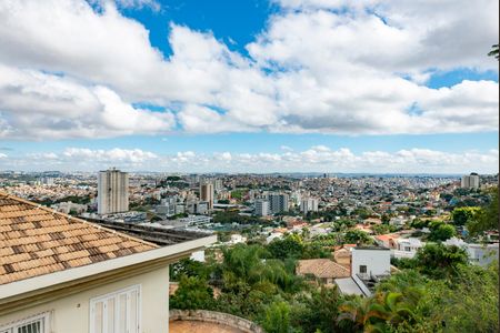 Casa à venda com 404m², 3 quartos e 5 vagasVaranda da Sala 2