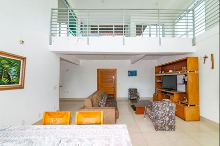 Casa à venda com 404m², 3 quartos e 5 vagasSala 1