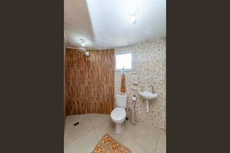 Casa à venda com 404m², 3 quartos e 5 vagasBanheiro Social 1