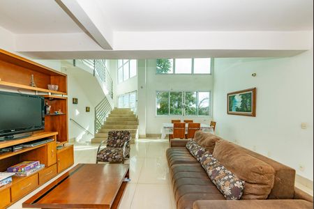 Casa à venda com 404m², 3 quartos e 5 vagasSala 1