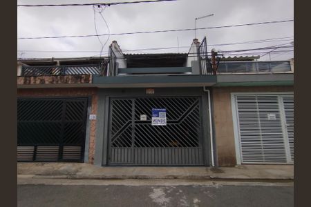 Casa à venda com 80m², 3 quartos e 1 vagaFachada