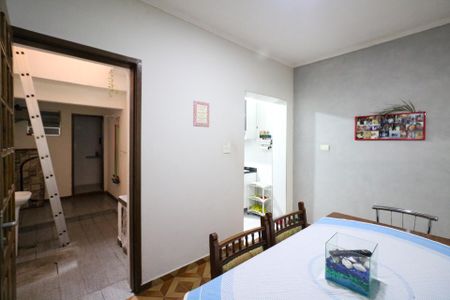 Casa à venda com 80m², 3 quartos e 1 vagaSala de Jantar