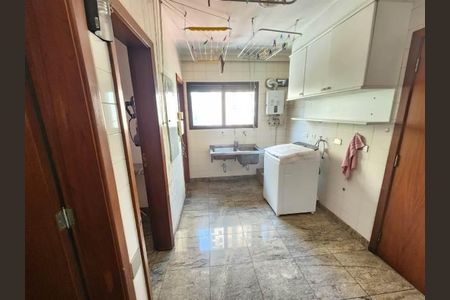 Apartamento à venda com 235m², 4 quartos e 4 vagas