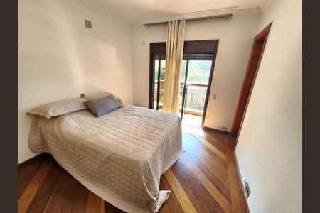 Apartamento à venda com 235m², 4 quartos e 4 vagas