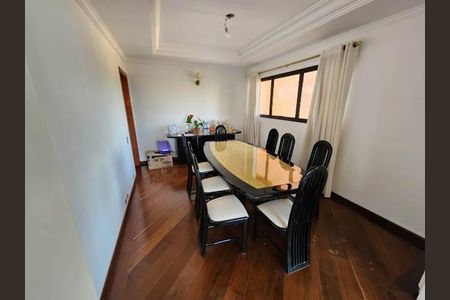 Apartamento à venda com 235m², 4 quartos e 4 vagas