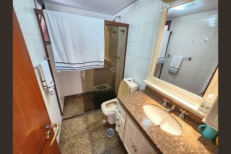 Apartamento à venda com 235m², 4 quartos e 4 vagas