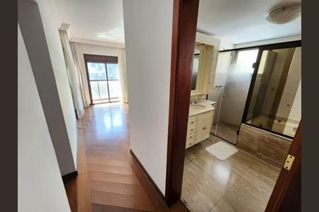 Apartamento à venda com 235m², 4 quartos e 4 vagas