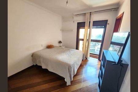 Apartamento à venda com 235m², 4 quartos e 4 vagas