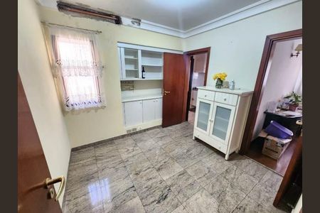 Apartamento à venda com 235m², 4 quartos e 4 vagas
