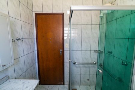 Casa à venda com 159m², 2 quartos e 3 vagasBanheiro