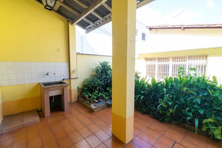 Casa à venda com 159m², 2 quartos e 3 vagasÁrea de Serviço