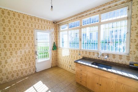 Casa à venda com 159m², 2 quartos e 3 vagasCozinha 2