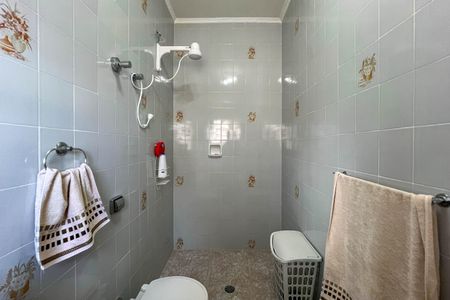 Casa à venda com 200m², 3 quartos e 3 vagas Casa à venda com 200m², 3 quartos e 3 vagasBanheiro do quarto 1