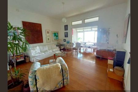 Apartamento à venda com 75m², 3 quartos e sem vaga