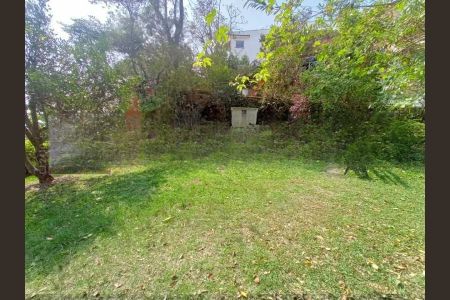 Apartamento à venda com 75m², 3 quartos e sem vaga