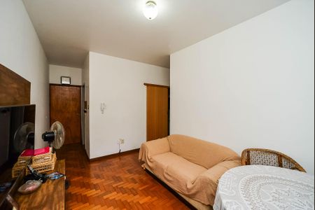 Apartamento à venda com 70m², 2 quartos e 1 vaga Apartamento à venda com 70m², 2 quartos e 1 vagaSala