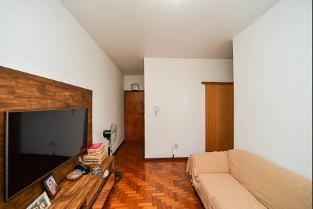 Apartamento à venda com 70m², 2 quartos e 1 vaga Apartamento à venda com 70m², 2 quartos e 1 vagaSala
