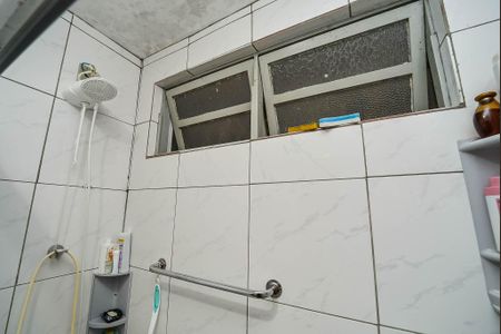 Apartamento à venda com 70m², 2 quartos e 1 vaga Apartamento à venda com 70m², 2 quartos e 1 vagaBanheiro