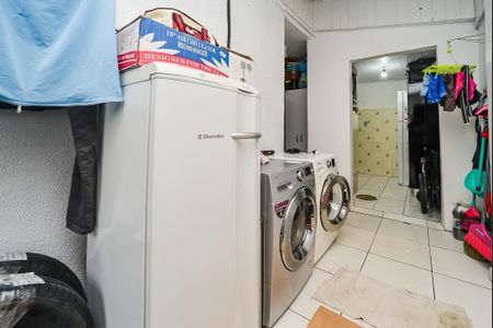 Apartamento à venda com 70m², 2 quartos e 1 vaga Apartamento à venda com 70m², 2 quartos e 1 vagaÁrea de Serviço