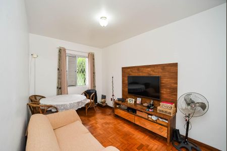 Apartamento à venda com 70m², 2 quartos e 1 vaga Apartamento à venda com 70m², 2 quartos e 1 vagaSala