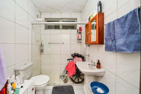Apartamento à venda com 70m², 2 quartos e 1 vaga Apartamento à venda com 70m², 2 quartos e 1 vagaBanheiro