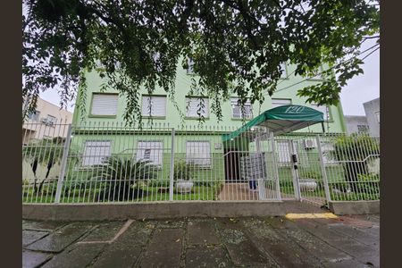 Apartamento à venda com 70m², 2 quartos e 1 vaga Apartamento à venda com 70m², 2 quartos e 1 vagaFachada