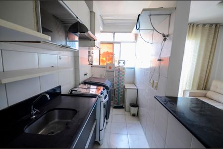 Apartamento à venda com 52m², 2 quartos e sem vaga Apartamento à venda com 52m², 2 quartos e sem vagaCozinha