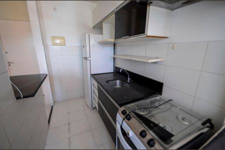 Apartamento à venda com 52m², 2 quartos e sem vaga Apartamento à venda com 52m², 2 quartos e sem vagaCozinha
