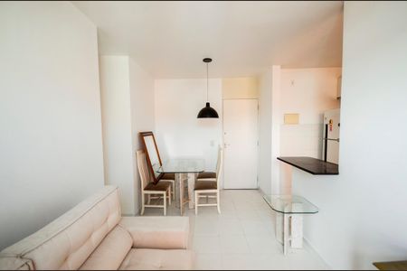 Apartamento à venda com 52m², 2 quartos e sem vaga Apartamento à venda com 52m², 2 quartos e sem vagaSala