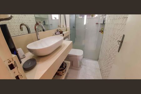 Apartamento à venda com 72m², 3 quartos e 1 vagaBanheiro Social