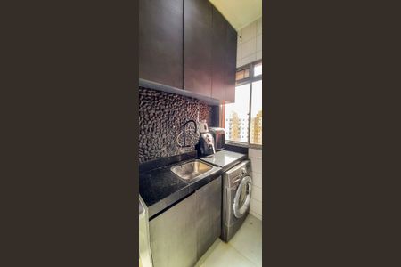 Apartamento à venda com 72m², 3 quartos e 1 vagaÁrea de Serviço