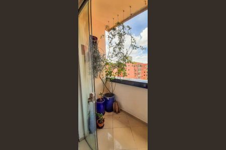 Apartamento à venda com 72m², 3 quartos e 1 vagaSacada