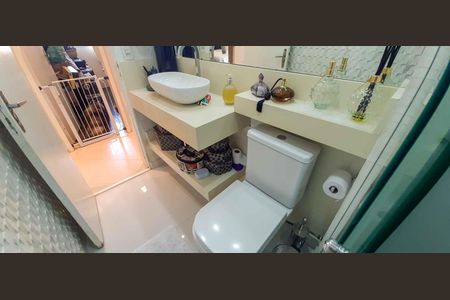 Apartamento à venda com 72m², 3 quartos e 1 vagaBanheiro Social