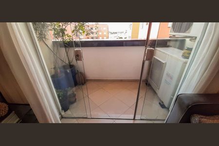 Apartamento à venda com 72m², 3 quartos e 1 vagaSacada