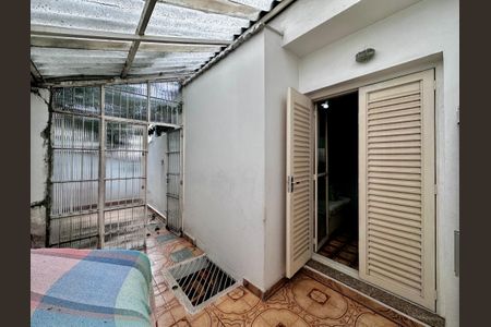 Casa à venda com 200m², 3 quartos e 1 vagaVaranda Quarto 3