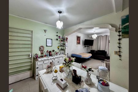 Casa à venda com 200m², 3 quartos e 1 vagaSala