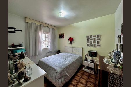 Casa à venda com 200m², 3 quartos e 1 vagaQuarto 1