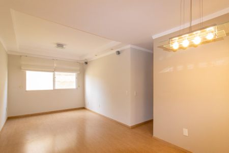 Apartamento à venda com 86m², 2 quartos e 1 vaga Apartamento à venda com 86m², 2 quartos e 1 vagaSala
