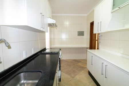 Apartamento à venda com 86m², 2 quartos e 1 vaga Apartamento à venda com 86m², 2 quartos e 1 vagaCozinha