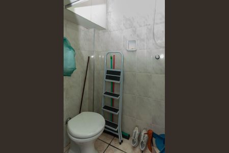 Apartamento para alugar com 97m², 2 quartos e sem vagaBanheiro de Serviço