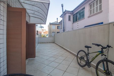 Apartamento à venda com 224m², 2 quartos e 2 vagasQuintal