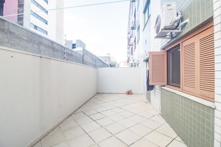 Apartamento à venda com 224m², 2 quartos e 2 vagasQuintal