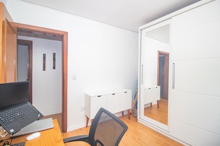 Apartamento à venda com 224m², 2 quartos e 2 vagasQuarto