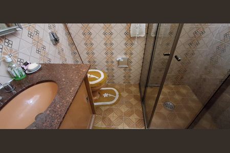 Casa à venda com 285m², 4 quartos e 5 vagasBanheiro Social 