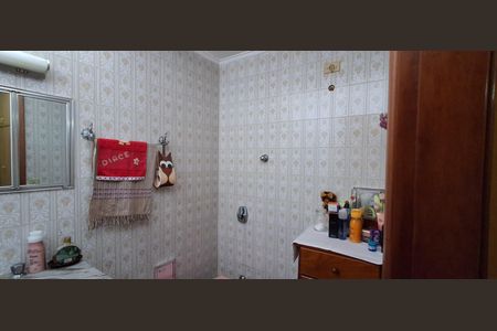 Casa à venda com 285m², 4 quartos e 5 vagasBanheiro Suíte 