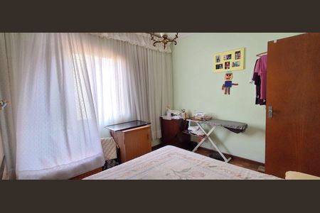 Casa à venda com 285m², 4 quartos e 5 vagasQuarto 1